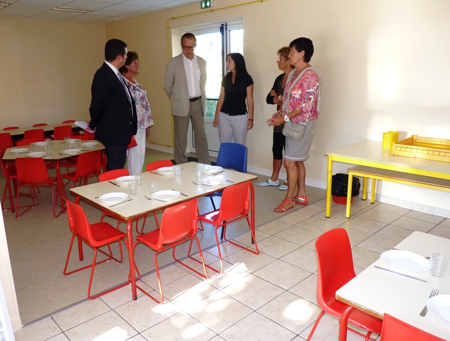 nouveau refectoire cantine LouisGardes R