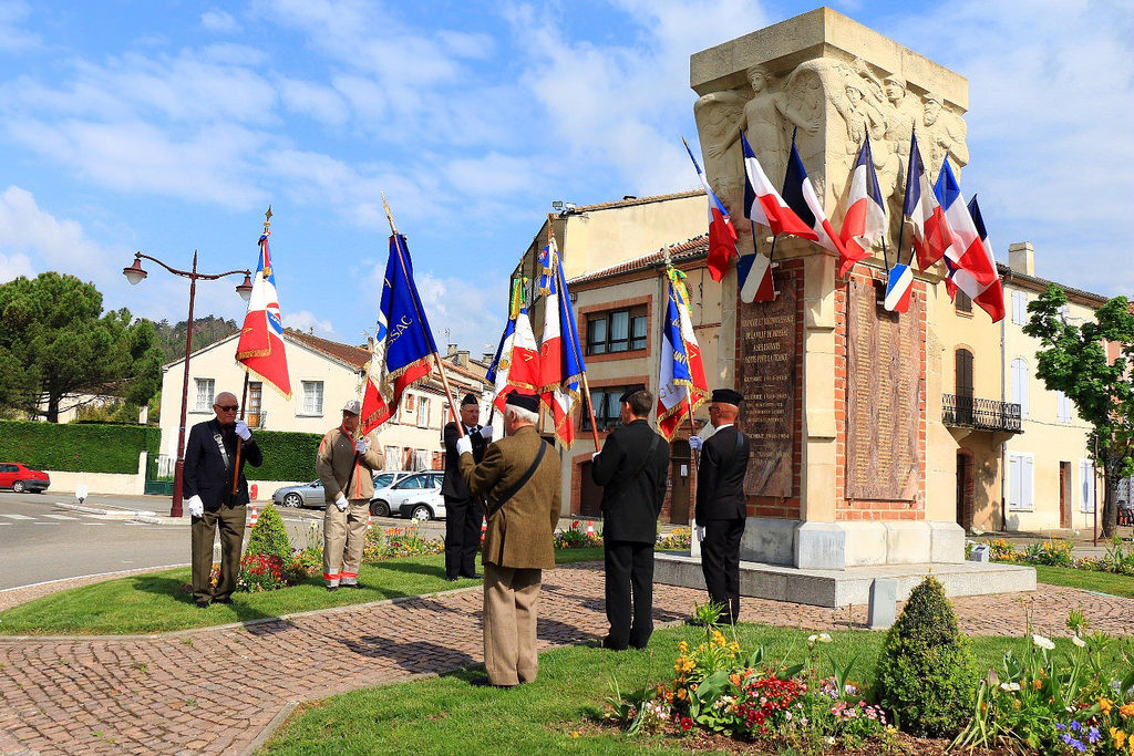 1.Commemoration_Souvenir_Heros_Martyrs_Deportation_24avril2016 (1)