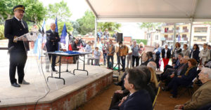 4.12Moissac_Des_Villes_et_des_Justes_ Ceremonie_Prefet PierreBesnard