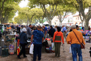 01. Vide grenier Téléthon 2017