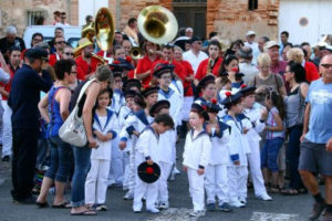 2.Fetes de Pentecote_plantation du Mai et bandas_11