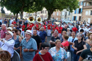 2.Fetes de Pentecote_plantation du Mai et bandas_10