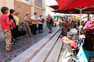 1.fete_dela_musique_Moissac_2015 _marché