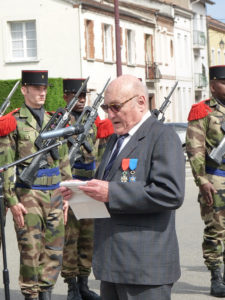 2_YvesPirame_medecincolonnel_commemoration_Moissac_8mai1945