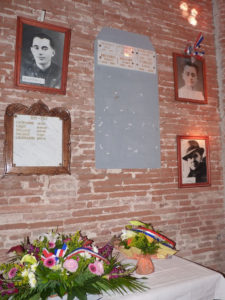 2.hommage à Manuel Cugat et Pierre Loubrado_eglise deStBenoit (3)