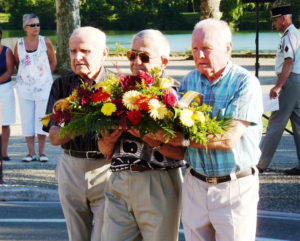 3.hommage Monuments aux Morts_commémoration Liberation de la ville (3)