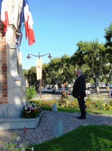 3.hommage Monuments aux Morts_commémoration Liberation de la ville (2)