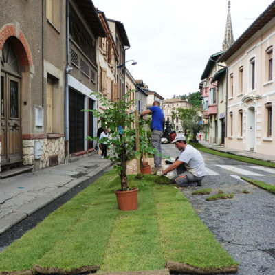 01.decoration rue de l inondation_svc municipaux_13septembre (1)