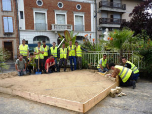 01.decoration_participation des eleves du lycee agricole_rue de l inondation